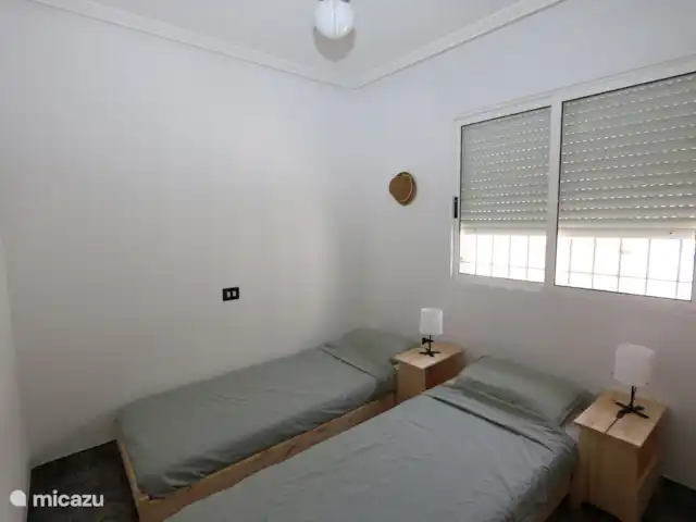Location de Vacances Espagne, Murcia, San Pedro del Pinatar, maison de vacances - Maison mitoyenne à San Pedro del Pinatar  Chambre avec deux lits simples