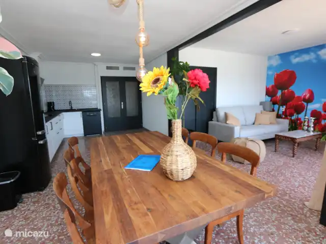 Location de Vacances Espagne, Murcia, San Pedro del Pinatar, appartement - Luxe sur la côte avec vue sur la mer Salle à manger et cuisine.