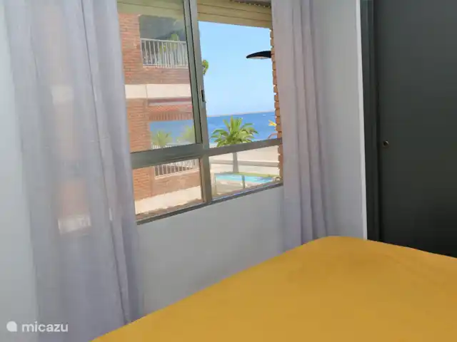 Location de Vacances Espagne, Murcia, San Pedro del Pinatar, appartement - Luxe sur la côte avec vue sur la mer Grands lits confortables.
