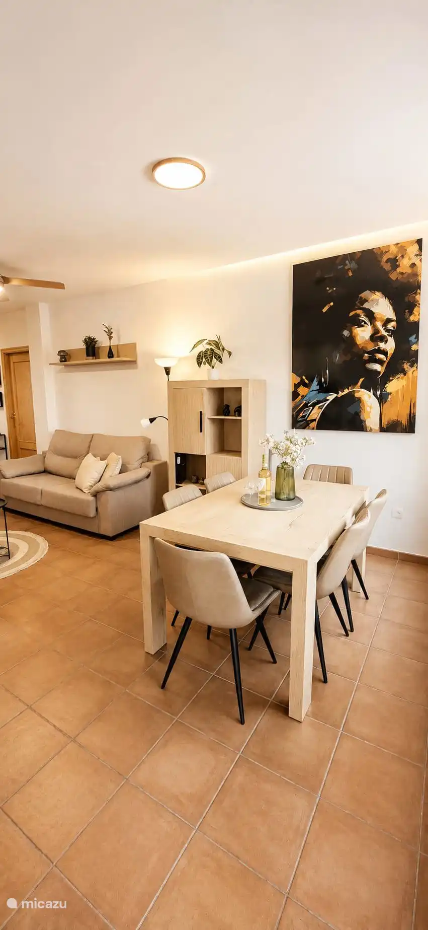 Huiskamer / eet gedeelte 