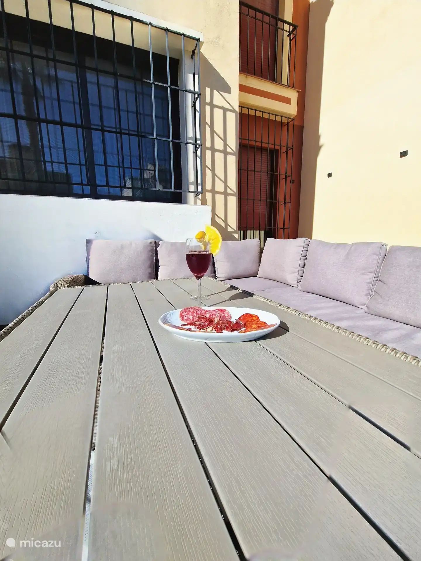 A lovely lounge set in the garden with BBQ