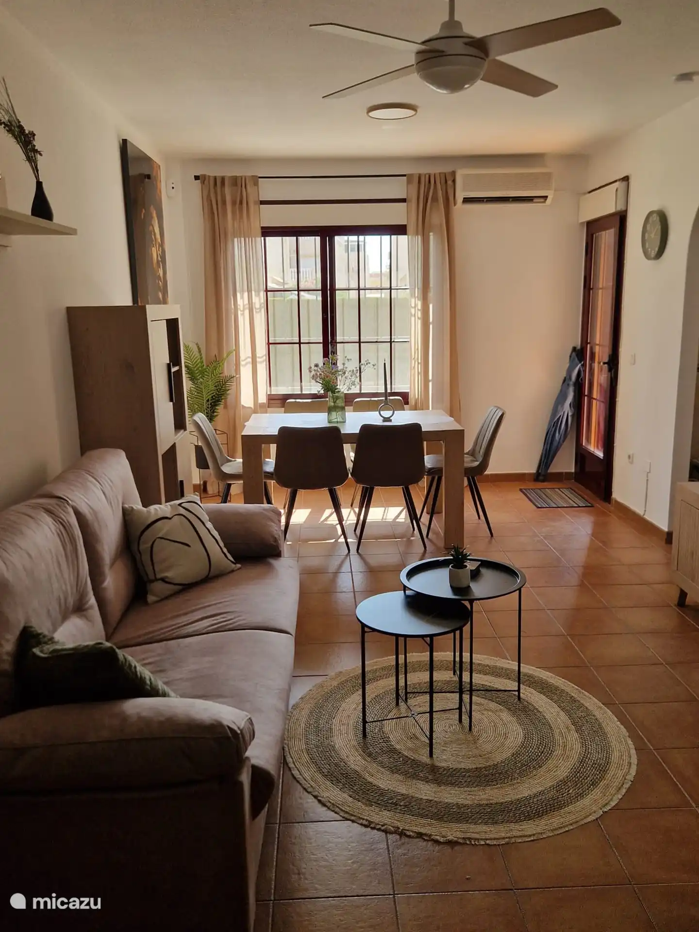 Beautiful spacious living room with air conditioning