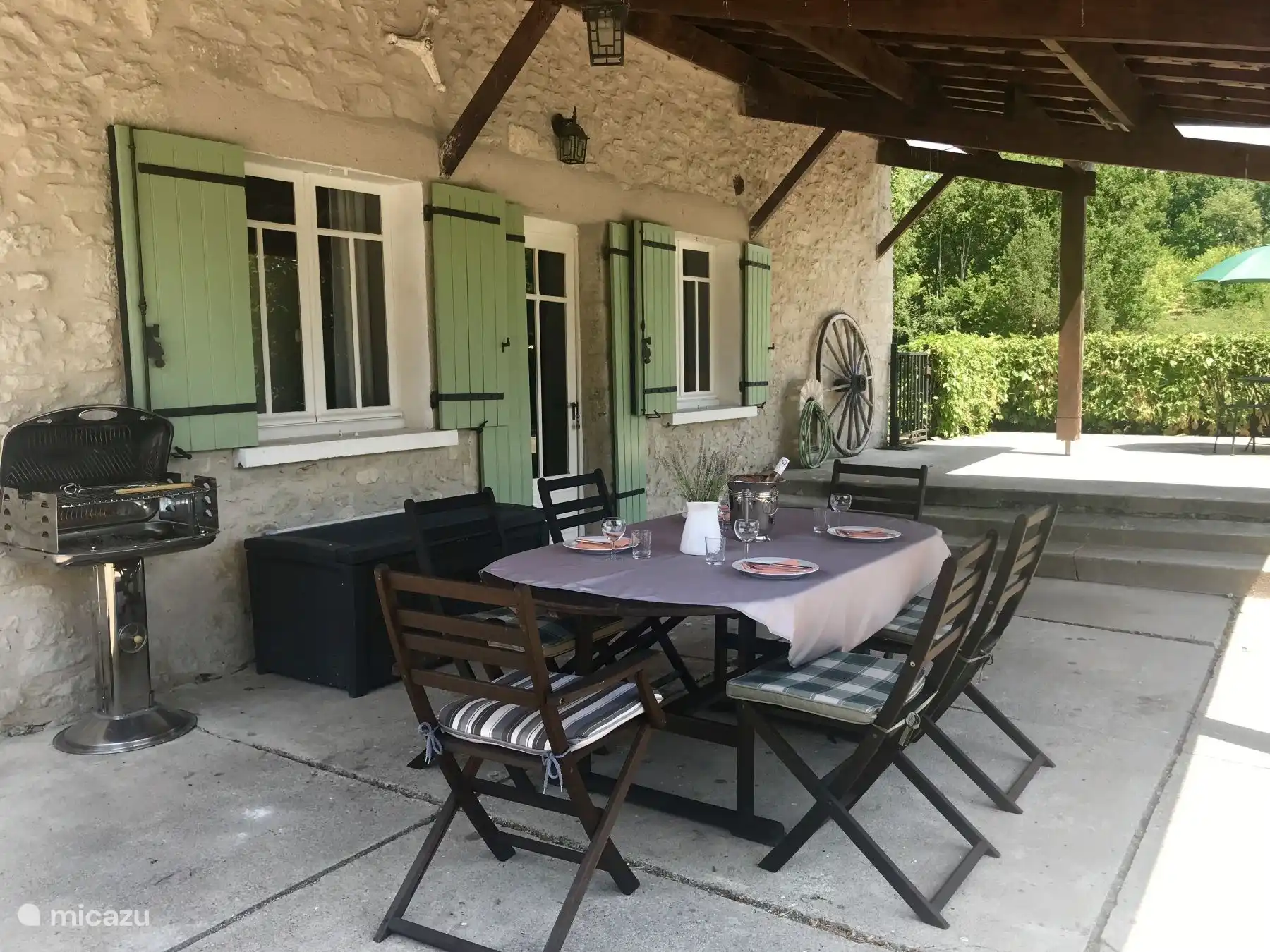 Private covered terrace