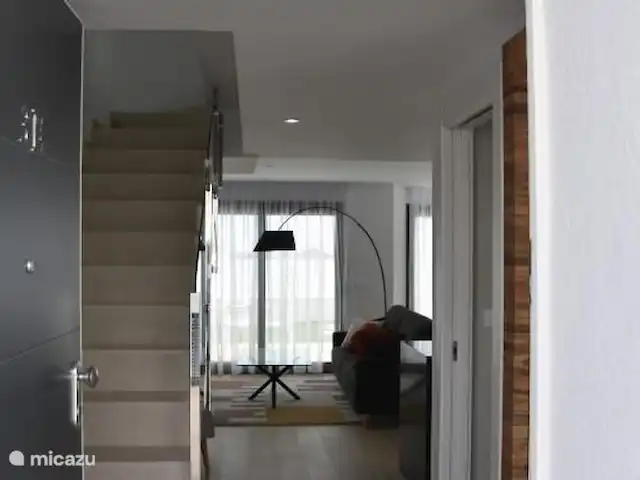 Casa Pelt à Finestrat près de Benidorm | Espagne, Costa Blanca, Finestrat - maison mitoyenne Escalier menant au 1er étage