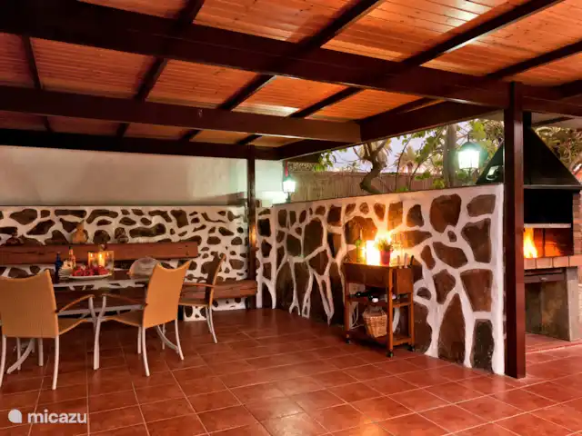 Finca Fruta huren in Spanje, Gran Canaria, Ingenio - villa Buitenterras met barbecue