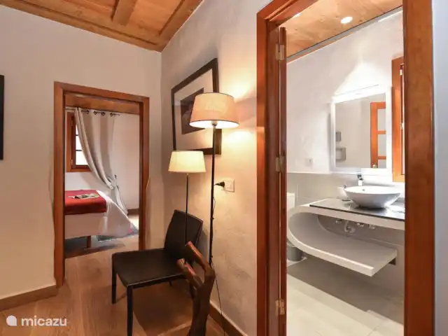 vakantiehuis huren in Spanje, Gran Canaria, Arucas – Finca del Norte  Slaapkamer en badkamer