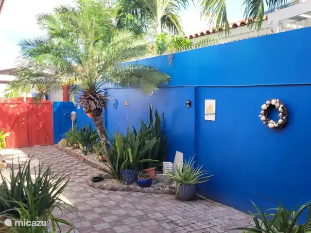 Casa Elly en Aruba, Paradera, Paradera - casa vacacional Entrada lateral