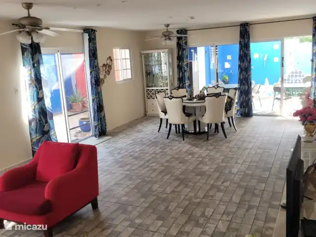 Casa Elly en Aruba, Paradera, Paradera - casa vacacional Salón