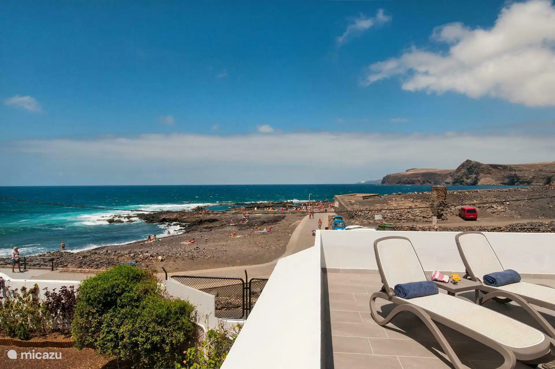 Ihr Blick von der Terrasse