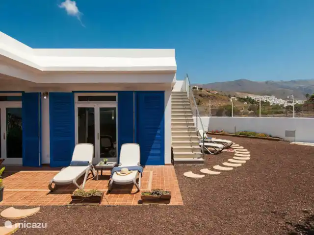Maison de plage Marina Deluxe | Espagne, Grande Canarie, Agaete - maison de vacances Cherchez de l’ombre ou du soleil avec votre chaise longue