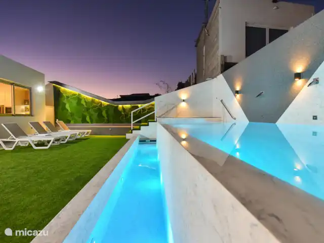 Villa Moderno | Espagne, Grande Canarie, Maspalomas - villa La villa le soir, joliment éclairée