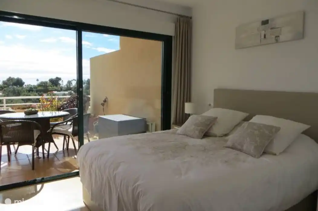 Chambre 1 : lit double, 2 pers