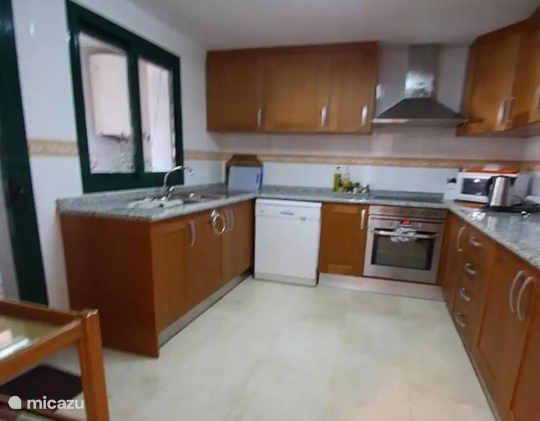 Cuisine avec tous les accessoires