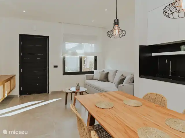 Location de Vacances Grèce, Grèce centrale, Pogonia, appartement - Elsa Appartement Moderne Rez-de-chaussée Entrée