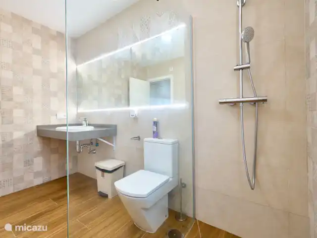 Location de Vacances Espagne, Costa Blanca, Busot, villa - Casa Solera Salle de bain 2