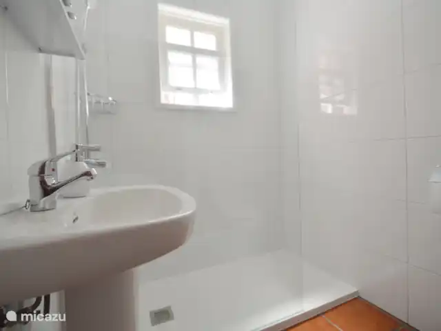vakantiehuis huren in Spanje, La Palma, Puntagorda – Casa el Tendal Badkamer met douche