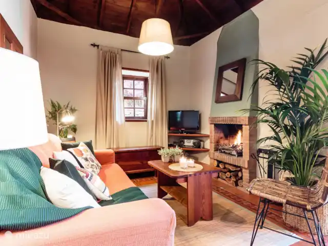 vakantiehuis huren in Spanje, La Palma, Puntagorda – Casa el Tendal De sfeervolle woonkamer