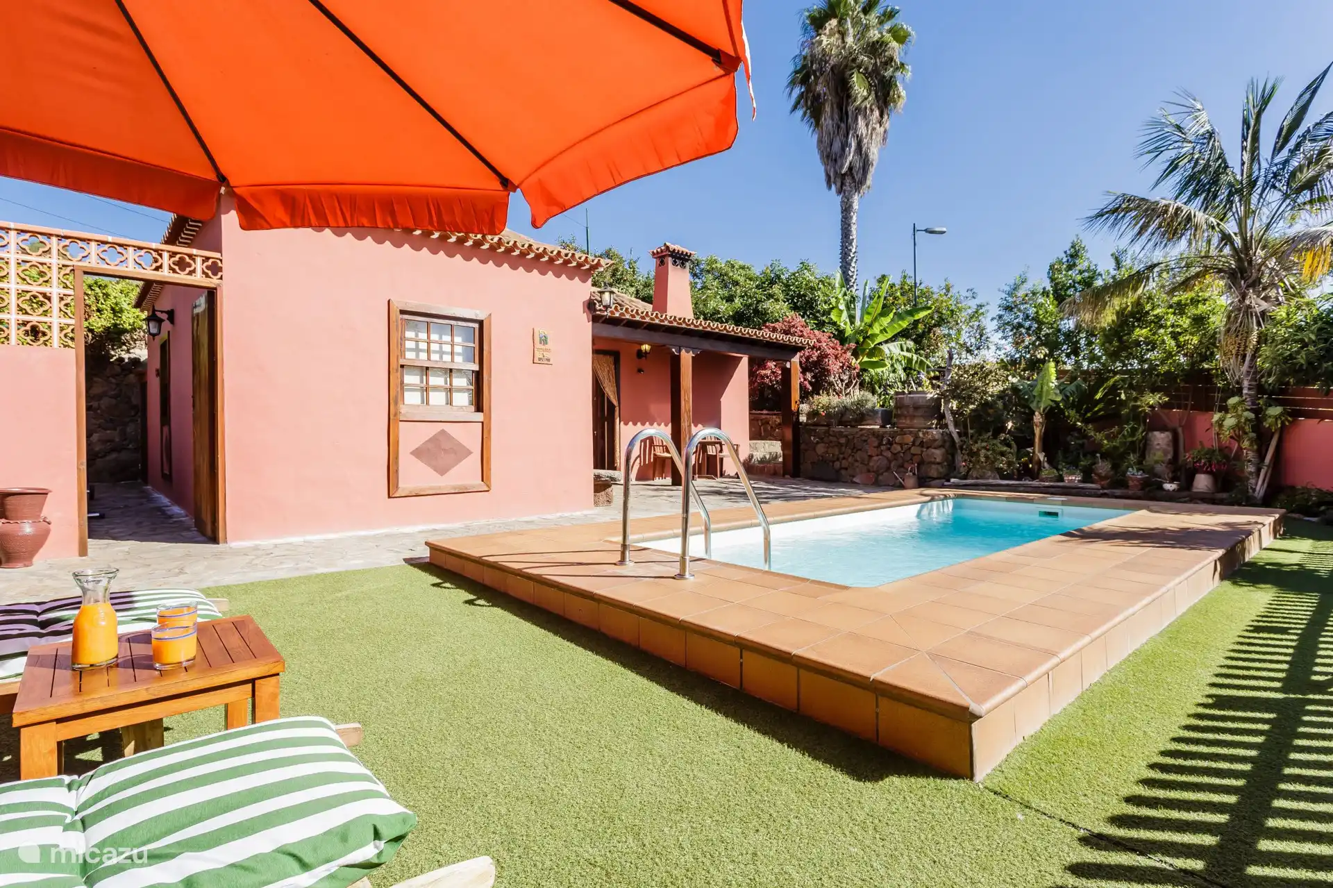 Das schöne Wohnen im Freien mit privatem Pool