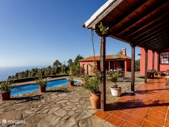 vakantiehuis huren in Spanje, La Palma, Puntagorda – Casa la Verada Je terras en privé zwembad