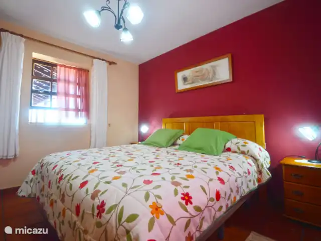 vakantiehuis huren in Spanje, La Palma, Puntagorda – Casa la Verada Slaapkamer met tweepersoonsbed