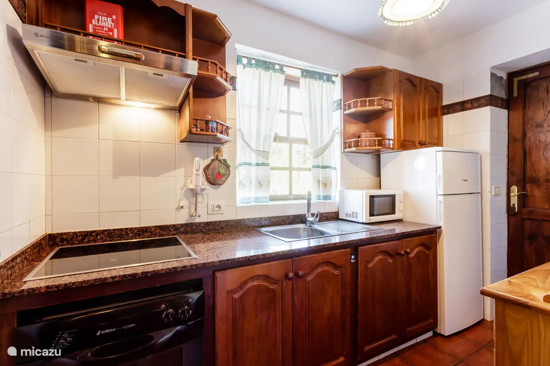 La cocina está totalmente equipada