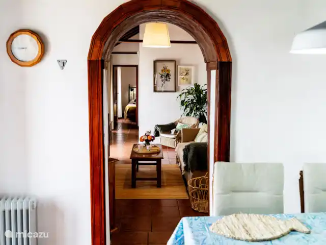 Casa Sol y Mar | Espagne, La Palma, Tijarafe - maison de vacances Le salon depuis la cuisine