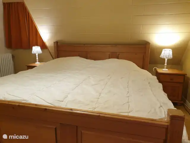 Location de Vacances Allemagne, Sauerland, Schwalefeld - Willingen, maison de vacances - Willingen/Schwalefeld/Hasewinkel Grande chambre au 1er étage.