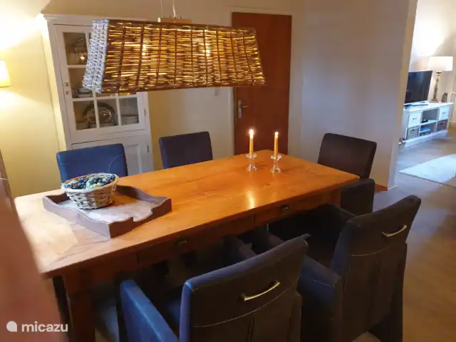 Location de Vacances Allemagne, Sauerland, Schwalefeld - Willingen, maison de vacances - Willingen/Schwalefeld/Hasewinkel Salle à manger avec des chaises très confortables.