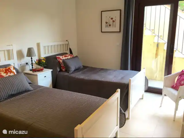 Villa Begur en España, Costa Brava, Begur - villa Habitación con dos camas individuales