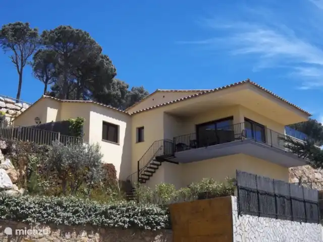 Villa Begur en España, Costa Brava, Begur - villa Frente de toda la casa