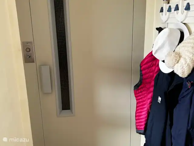 Villa Begur en España, Costa Brava, Begur - villa Hay un montacargas para enviar artículos desde el garaje