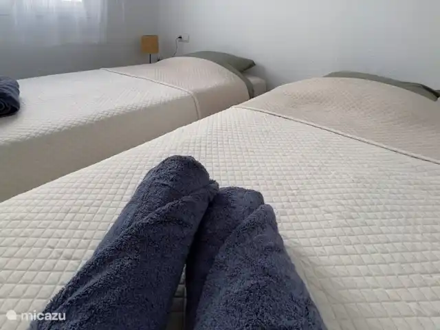 RD02 LA CASA HERMOSA | Espagne, Costa del Sol, Torrox - maison mitoyenne Chambre 2 avec lits simples