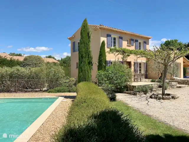 Villa du Jas de Court | France, Vaucluse, Le Barroux - villa Villa du Jas de Court | France, Vaucluse, Le Barroux - villa