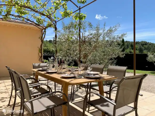 Villa du Jas de Court | France, Vaucluse, Le Barroux - villa Terrasse sud