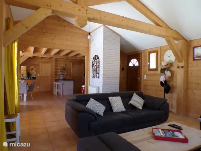 Micolline | France, Lot, Souillac - maison de vacances Le salon avec cuisine ouverte