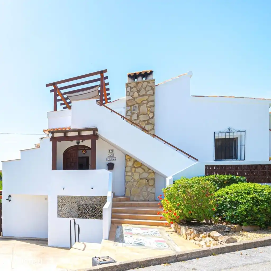Casa Helena Moraira