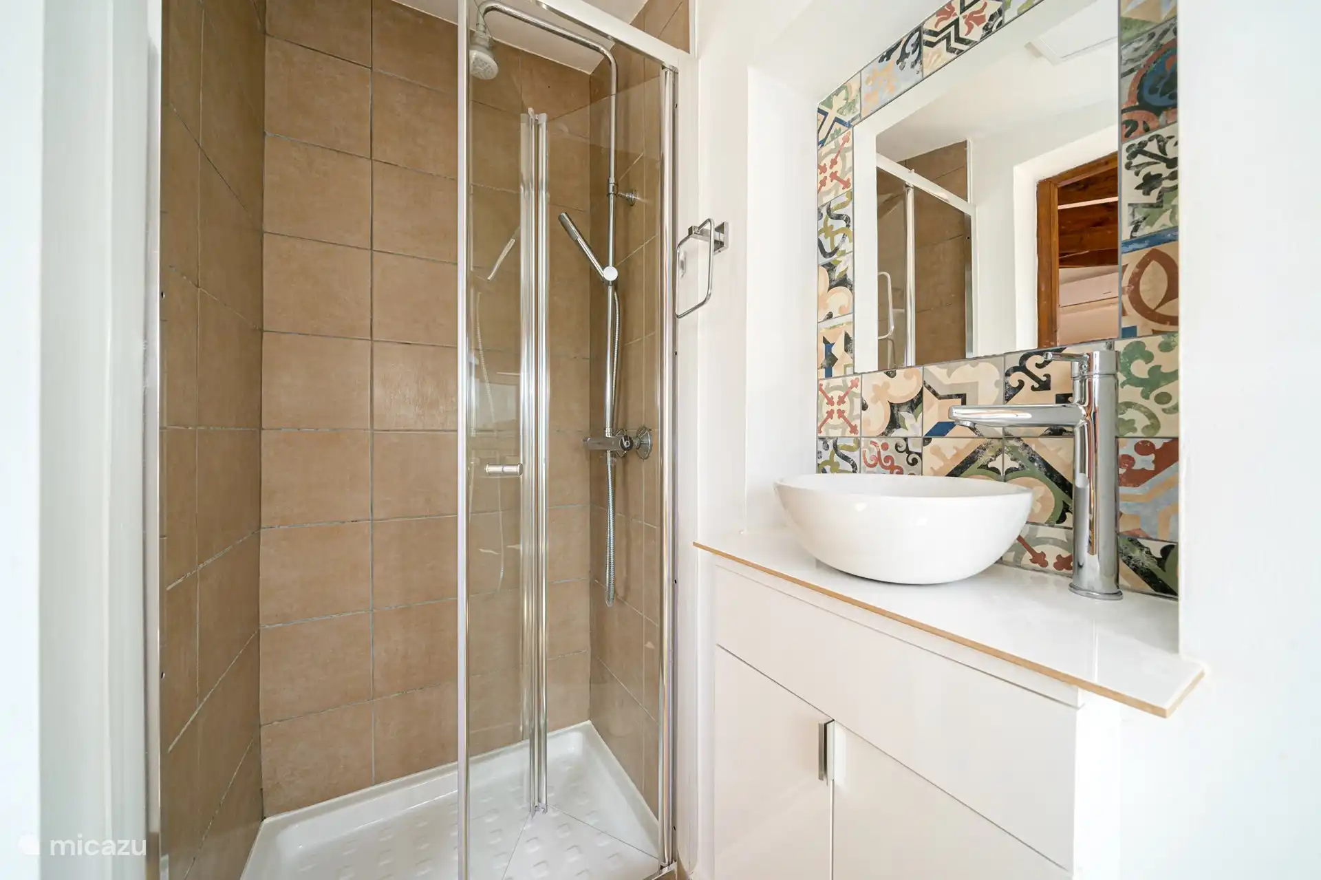 Hauptschlafzimmer mit eigenem Bad