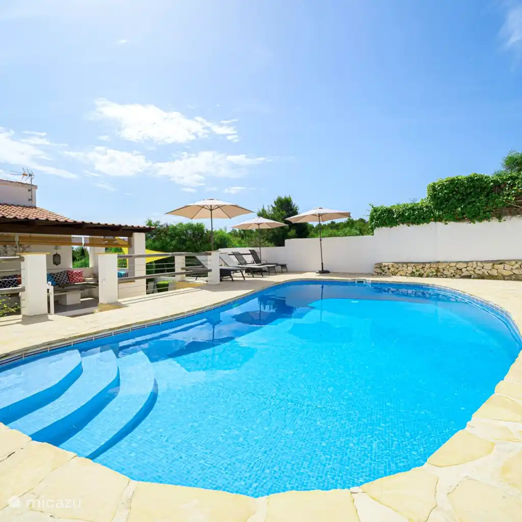 Casa Helena Moraira