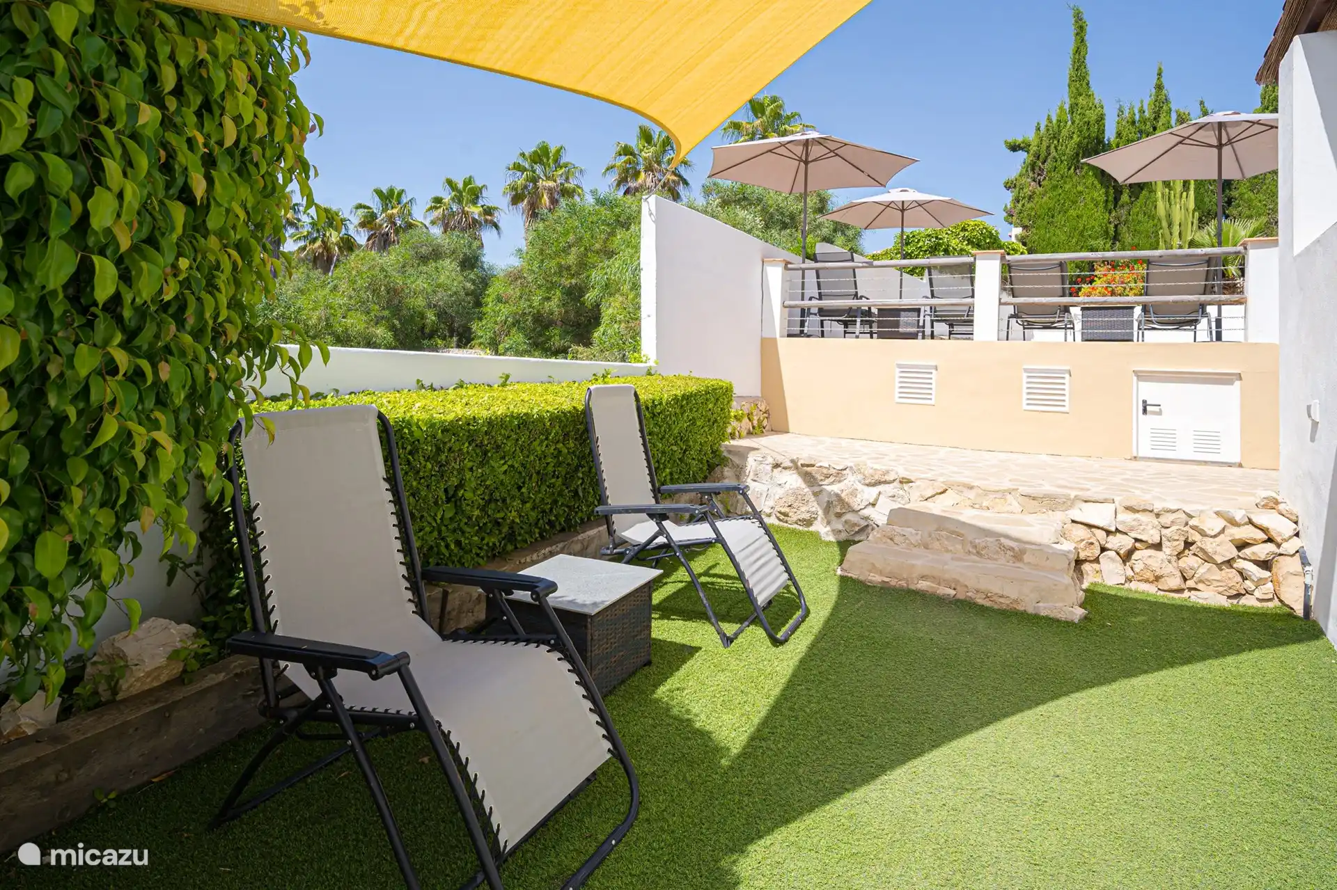 Terrasse auf mittlerer Ebene