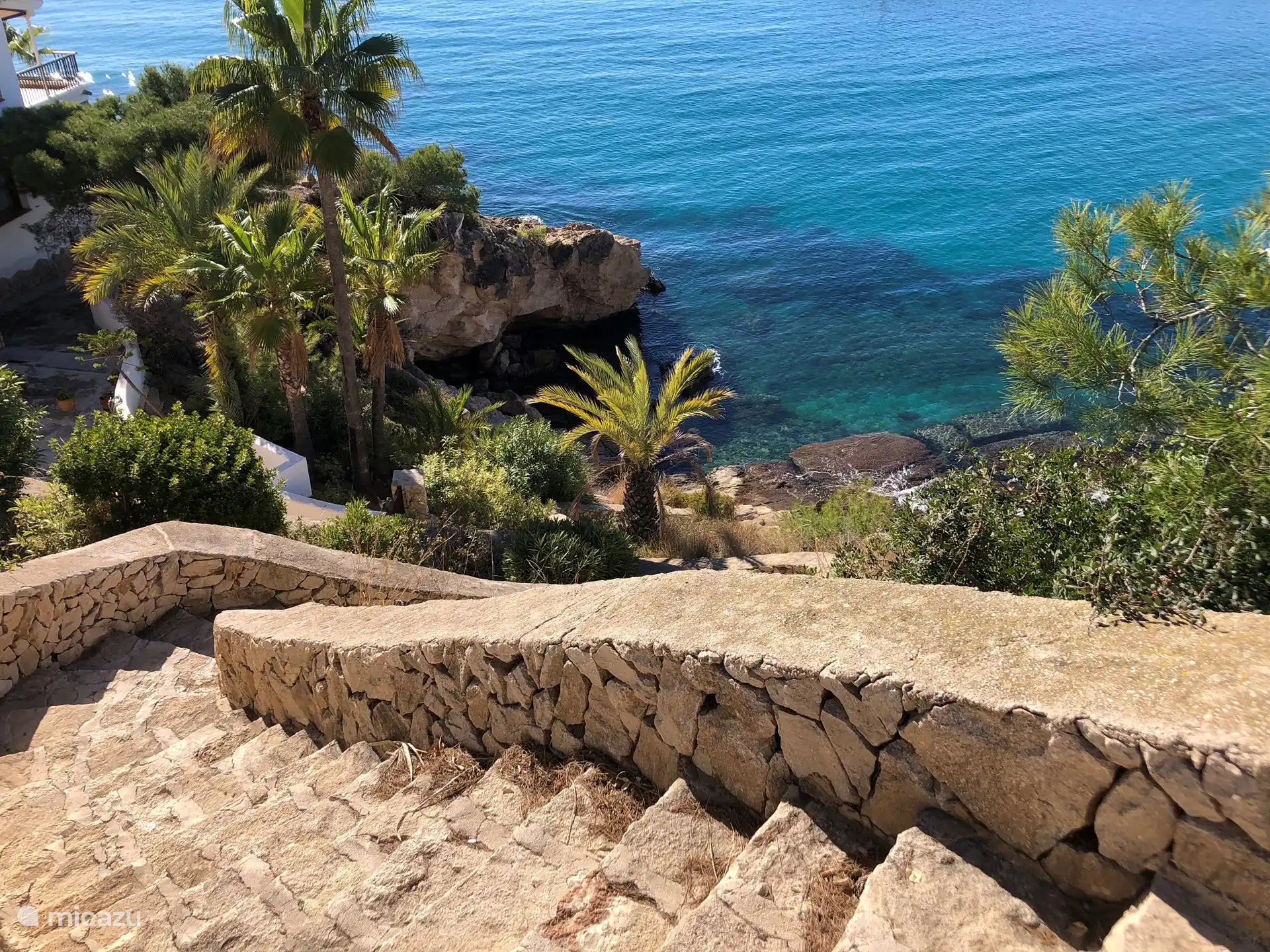 Strandspaziergang in El Portet 