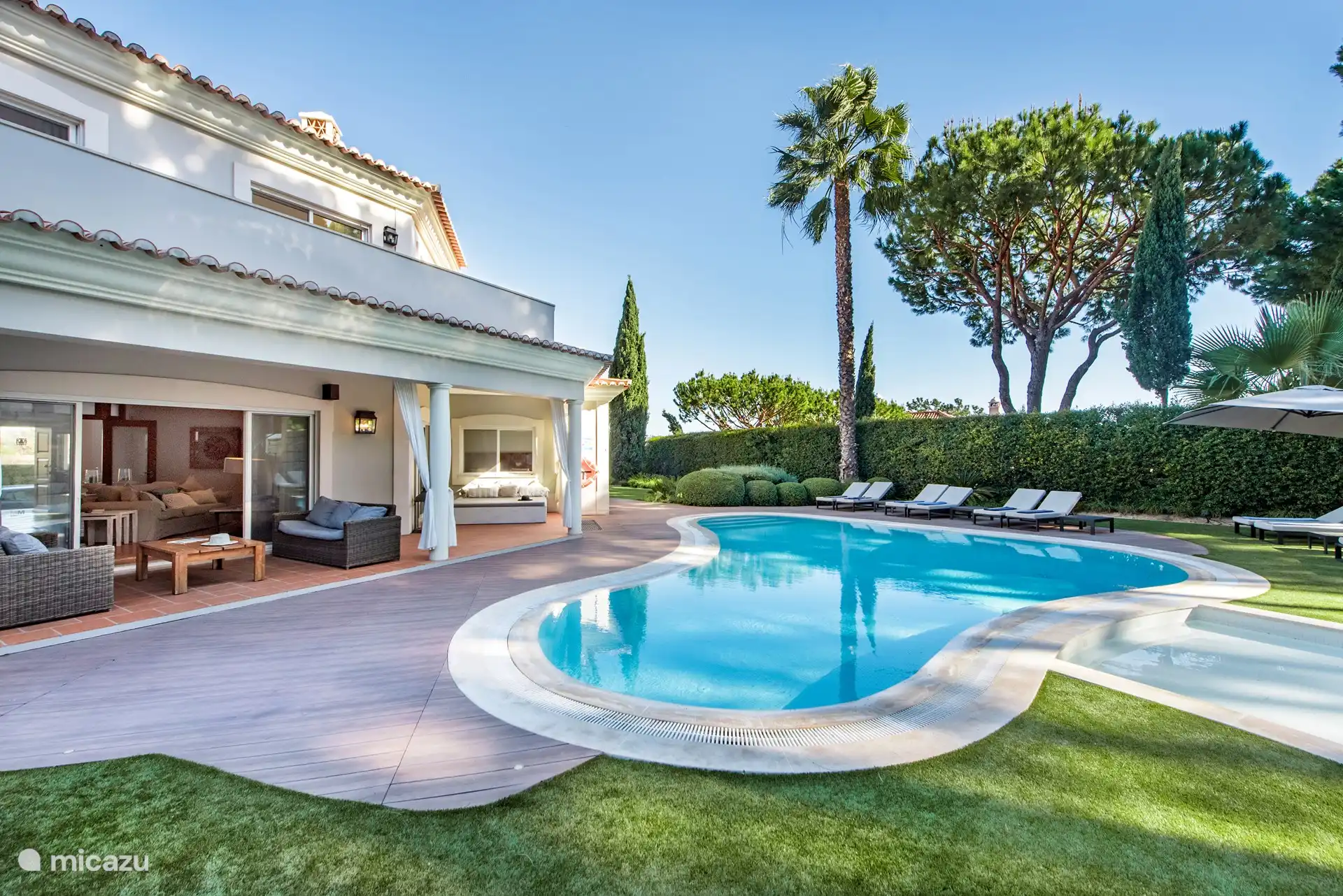 Jardin avec coin salon