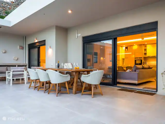 Villa Elysian huren in Griekenland, Kreta, Mariou - villa Eten op het terras