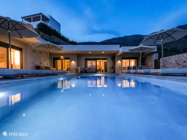 Villa Elysian huren in Griekenland, Kreta, Mariou - villa Ook in de avond heel gezellig