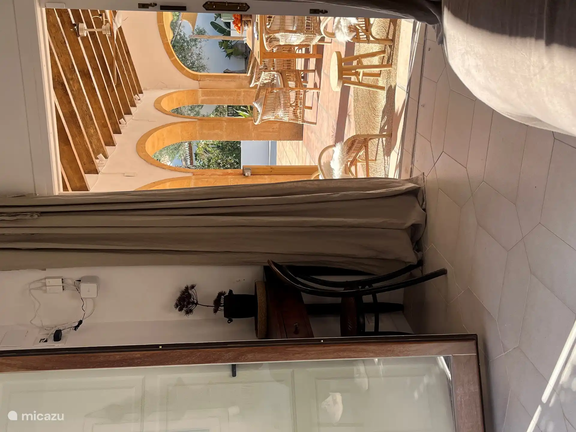 De la chambre, vous êtes connecté à la naya