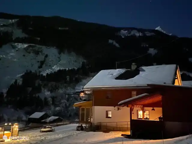 Chalet Murmel huren in Oostenrijk, Karinthië, Grosskirchheim - vakantiehuis Chalet Murmel in de avond
