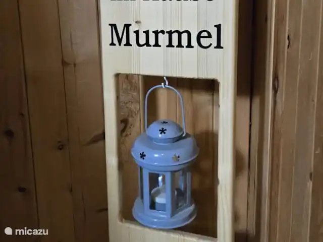 Chalet Murmel huren in Oostenrijk, Karinthië, Grosskirchheim - vakantiehuis Wees altijd welkom in Chalet Murmel. Deze paal hebben we van Patricia gekregen, onze interieurverzorgster.