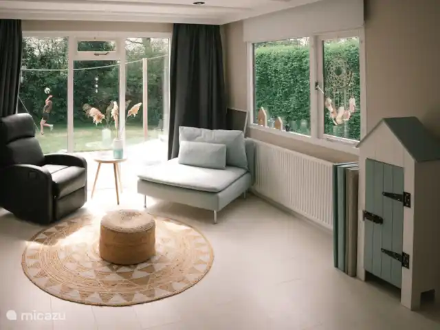 Le Ferset 15 | Pays-Bas, Frise, Makkum - chalet Coin lecture avec vue sur le jardin, comprenant une armoire à jeux