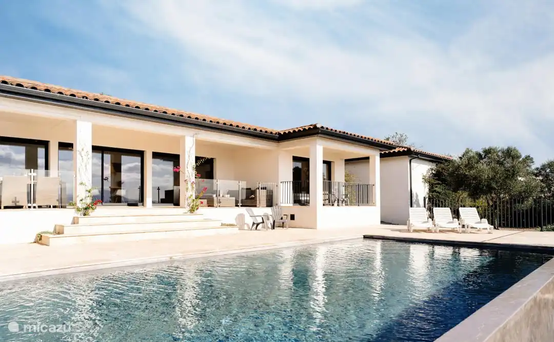 Villa Ohana in Frankreich, Aude, Azille - villa