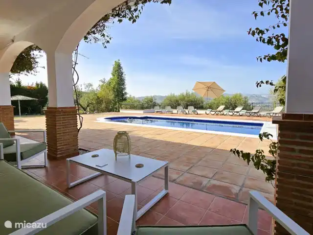 Casa De La Colina | Espagne, Andalousie, Alcaucin - villa Terrasse avec plusieurs coins salon