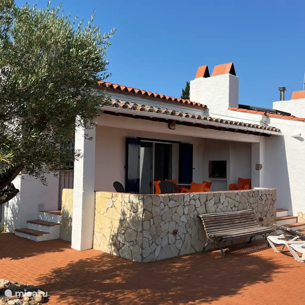 Bungalow Palmeras Estartit A in L'Estartit